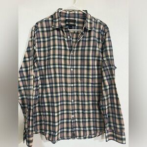 Banana republic button-down shirt, plaid size L untucked slim fit